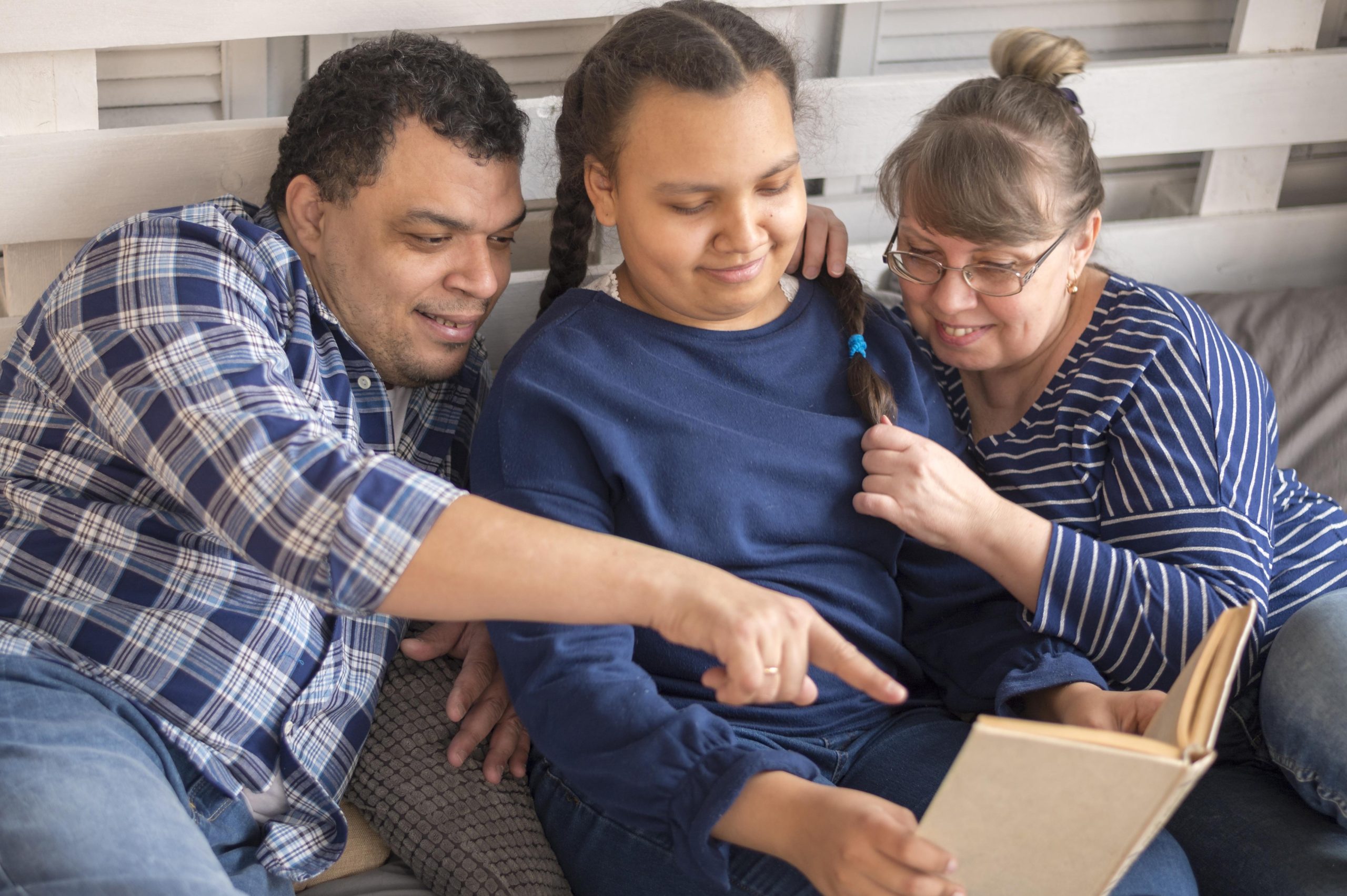 high-angle-family-lecture-time
